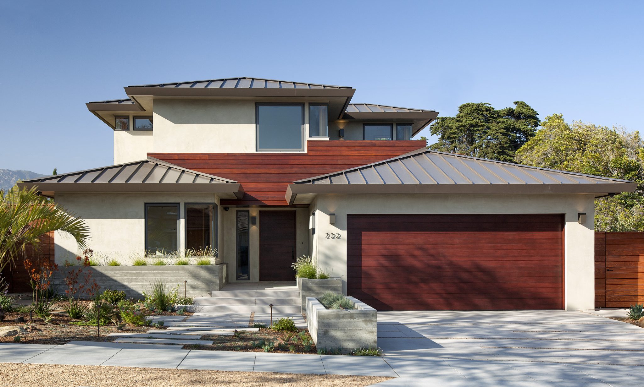 Modern_Builder_01